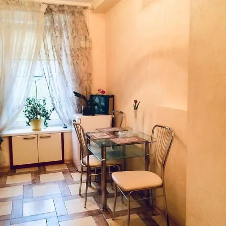 Апартаменти On Gavanna Street 7